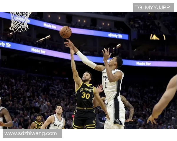 2月7日马刺对阵勇士全场高清直播精彩回放与赛后分析 2月7日马刺对阵勇士全场高清直播精彩回放与赛后分析