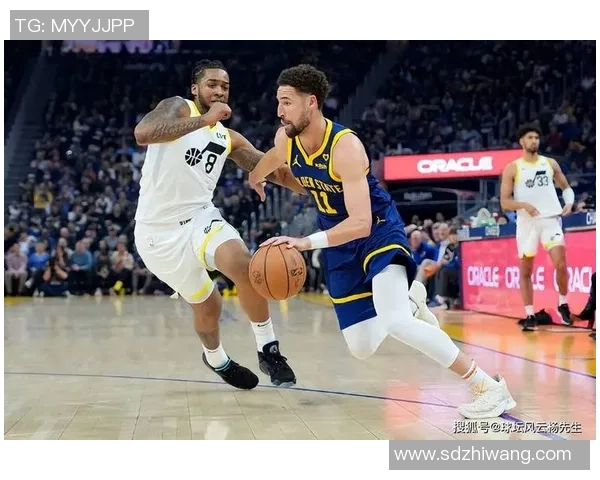 勇士与爵士首节精彩回放全景解析与精彩瞬间回顾 勇士与爵士首节精彩回放全景解析与精彩瞬间回顾