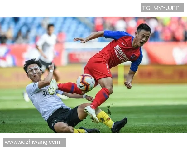 足协杯激战在即重庆斯威迎战河北华夏期待精彩对决与进球盛宴 足协杯激战在即重庆斯威迎战河北华夏期待精彩对决与进球盛宴